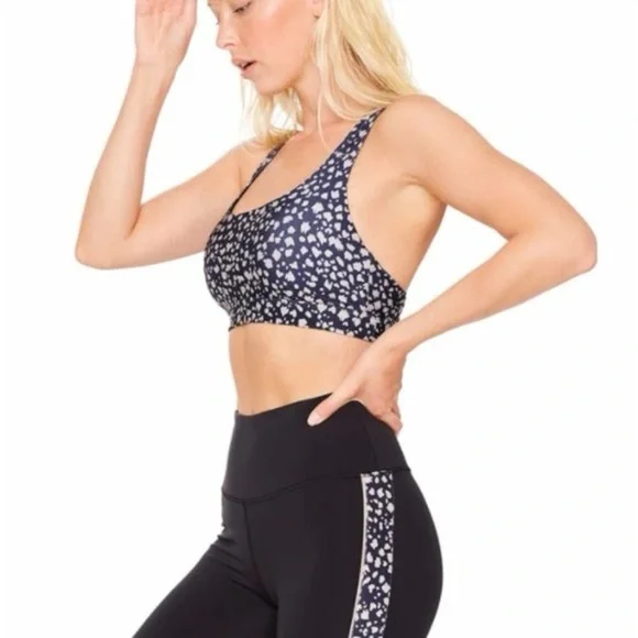 Jessica Simpson Slimtek High Waisted Black Animal Print Leggings NWT Size M - Picture 4 of 15